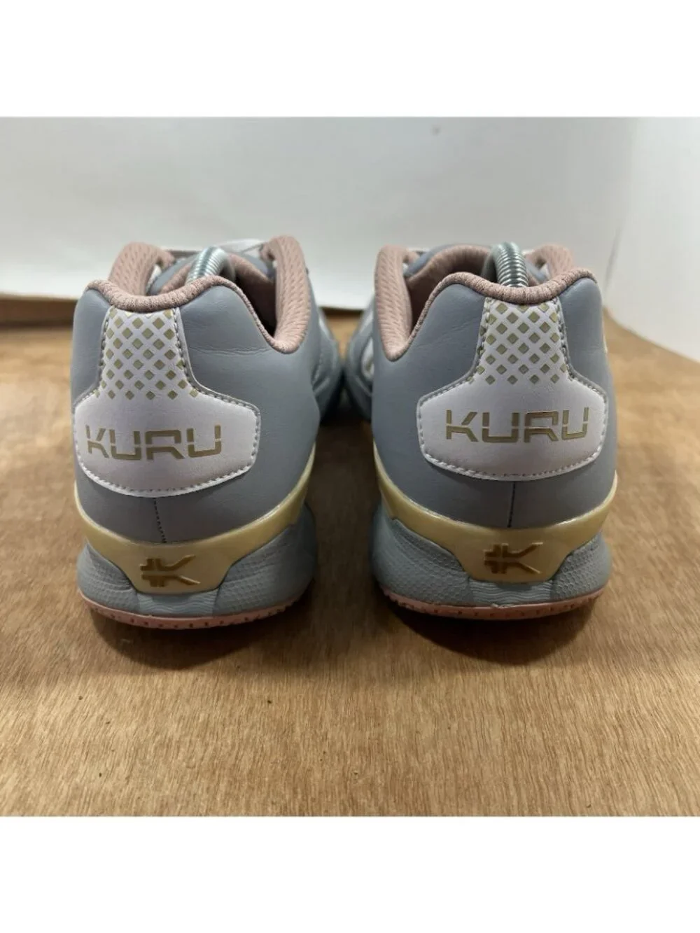 Kuru Quantum Women's Size 11.5 Running Training Sneakers Shoes
